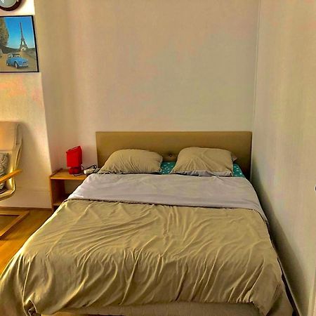 Cosy Apartment In Parigi Esterno foto