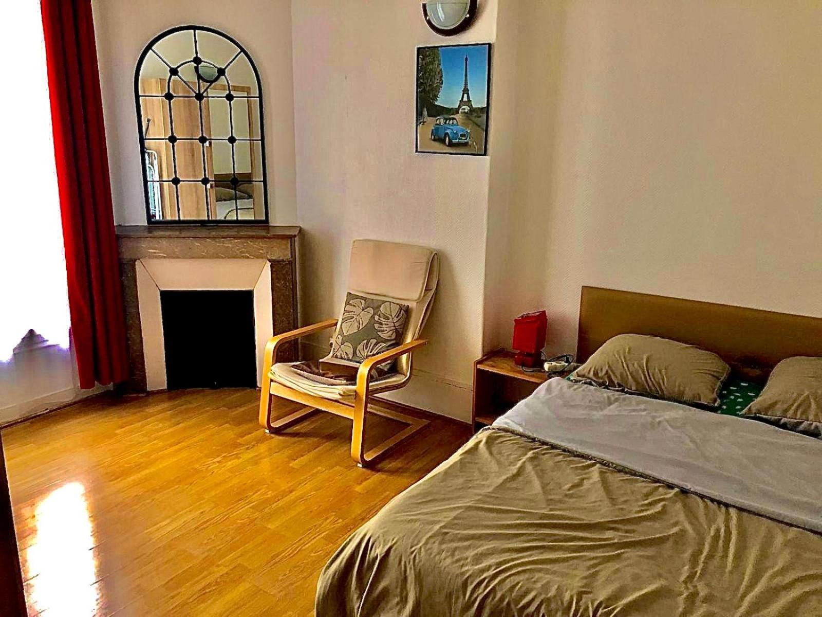 Cosy Apartment In Parigi Esterno foto