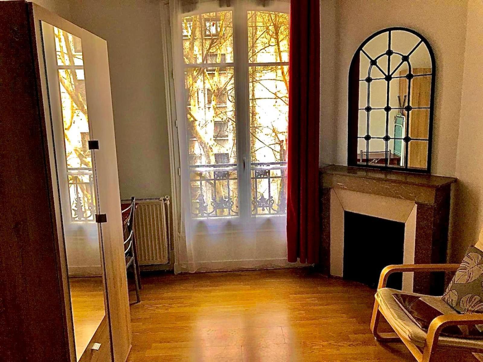 Cosy Apartment In Parigi Esterno foto