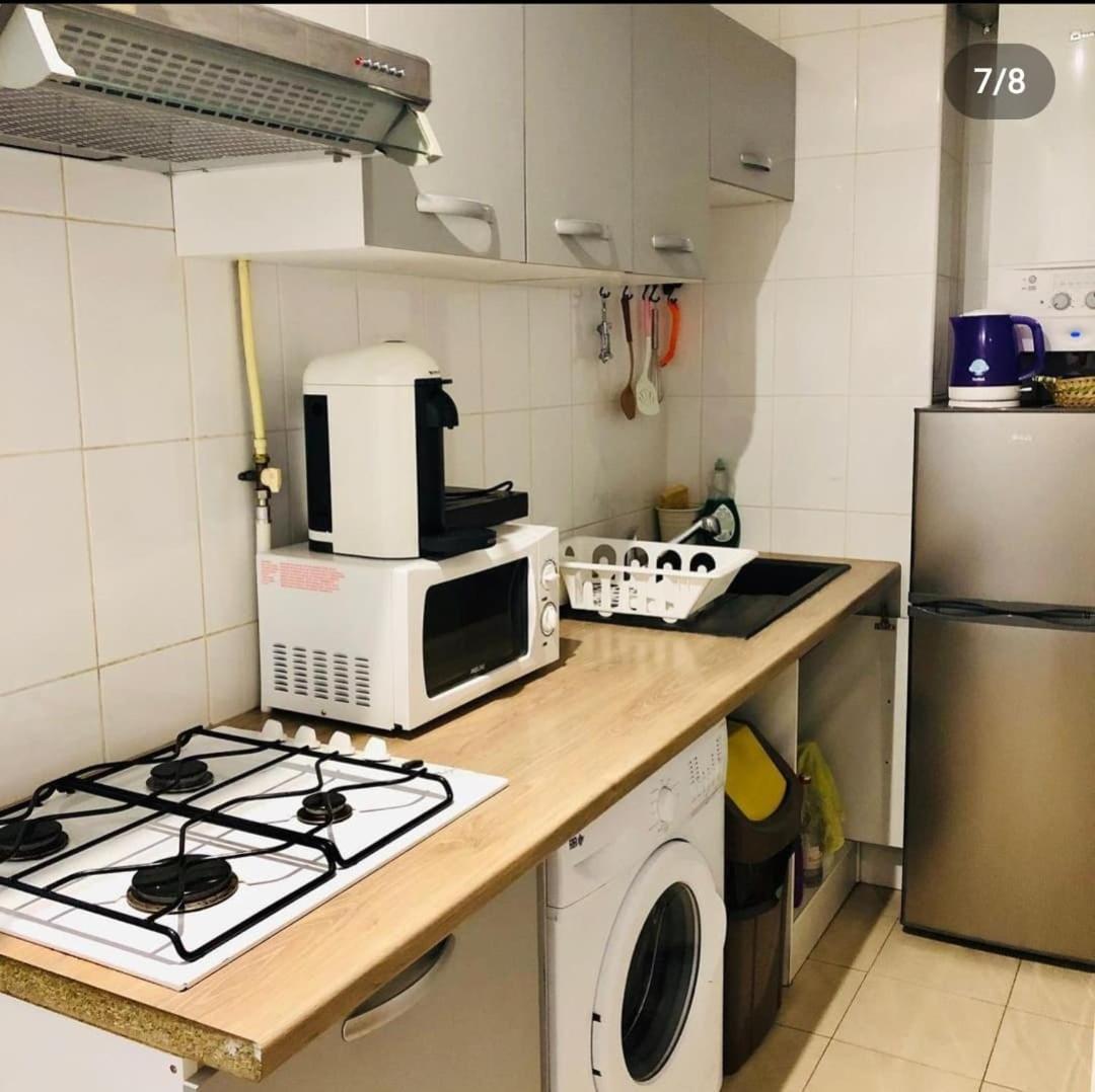 Cosy Apartment In Parigi Esterno foto